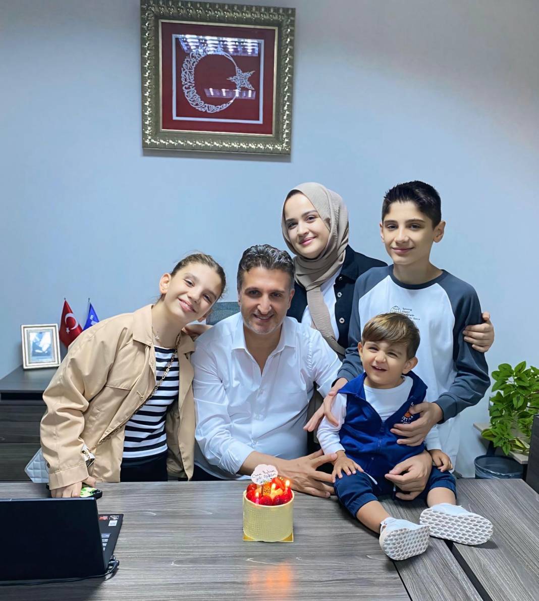 Ali Fahri Bey yeni yaşını kutladı 1